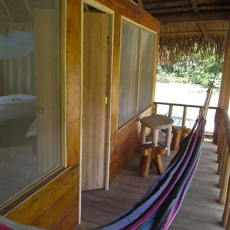 Aguas Negras River Lodge Пуэрто-Монтуфар Экстерьер фото
